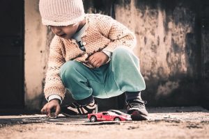 De magische wereld van kneedspeelgoed: ontspanning en creativiteit in je handpalmen